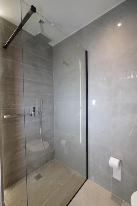 Brand New 3Br With 2 Bathrooms Marousi Apartment Atena Exterior foto