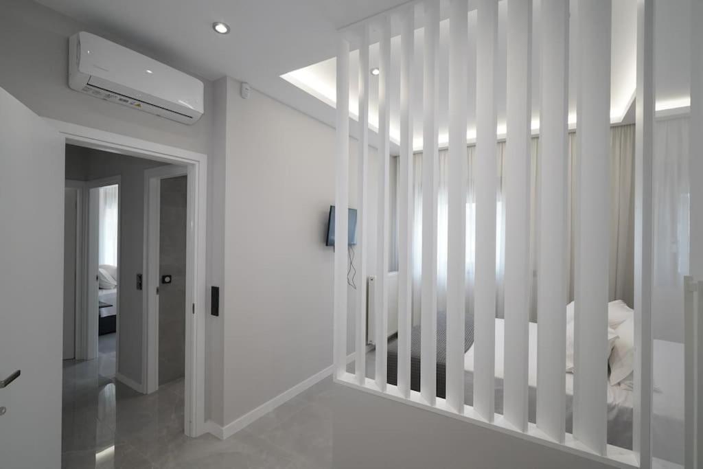 Brand New 3Br With 2 Bathrooms Marousi Apartment Atena Exterior foto